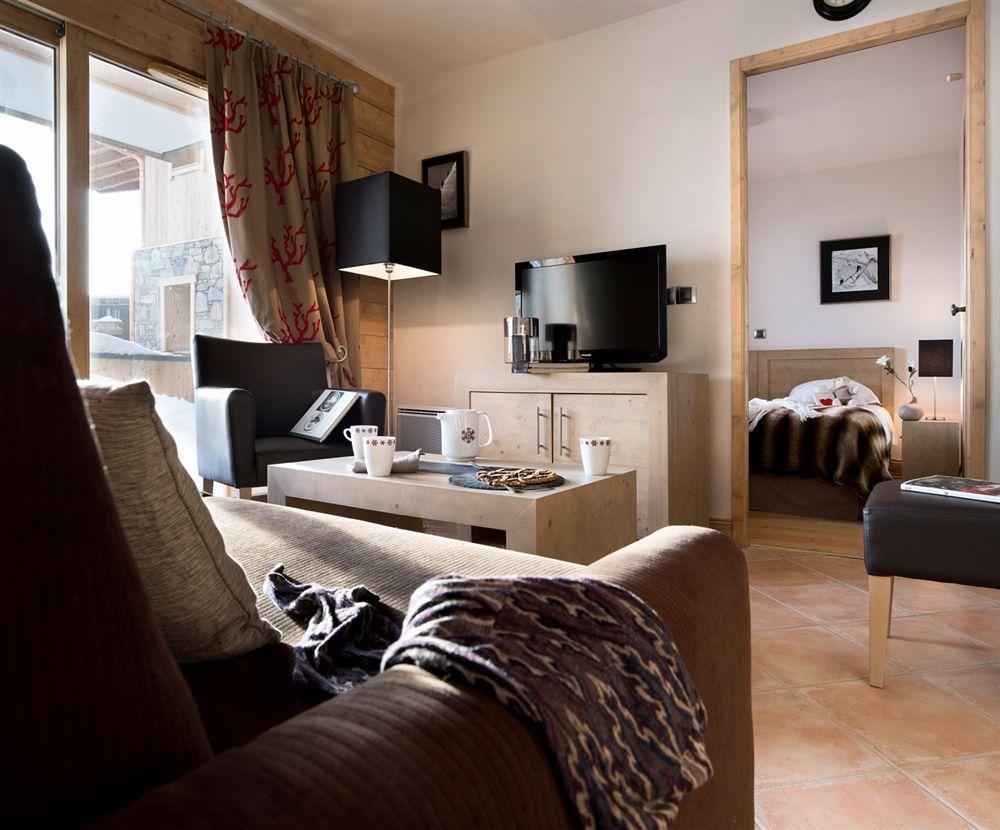 Residence Cgh Kalinda Les Boisses Екстериор снимка