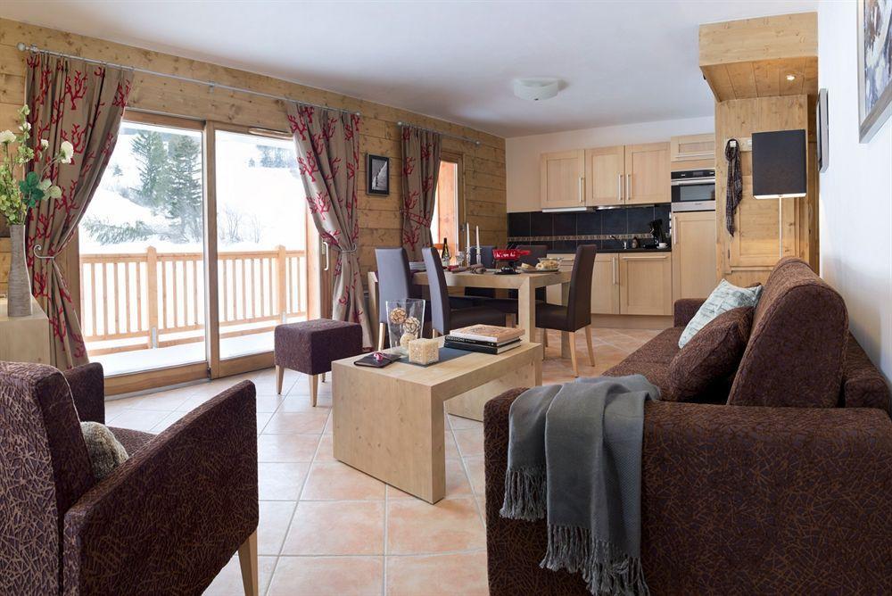 Residence Cgh Kalinda Les Boisses Екстериор снимка